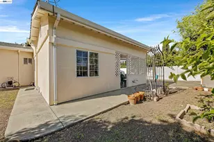 523 Evelyn Ln, Hayward, CA 94544 - Photo 51