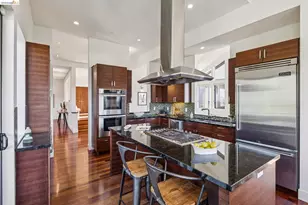 46 Carisbrook Ln, Oakland, CA 94611 - Photo 11