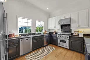 6203 Westwood Way, Oakland, CA 94611 - Photo 9
