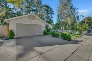 644 Linden Ln, Martinez, CA 94553 - Photo 5