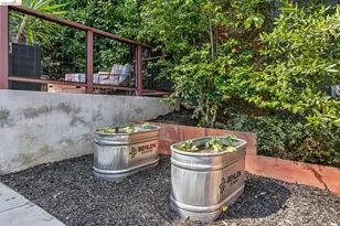 5504 Merriewood Dr, Oakland, CA 94611 - Photo 35