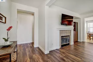 1021 Kennedy Pl, Tracy, CA 95377 - Photo 5