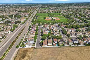 1021 Kennedy Pl, Tracy, CA 95377 - Photo 37