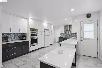 718 Baden Ave, South San Francisco, CA 94080 - Photo 19