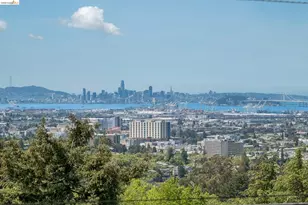 210 Scenic Ave, Piedmont, CA 94611 - Photo 13