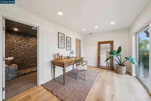 205 Crestview Dr, Orinda, CA 94563 - Photo 59