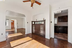 978 43rd St, Oakland, CA 94608 - Photo 15