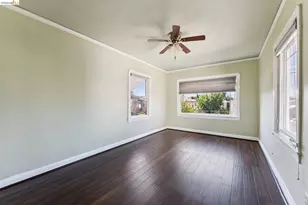 978 43rd St, Oakland, CA 94608 - Photo 25