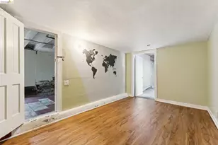 978 43rd St, Oakland, CA 94608 - Photo 33