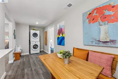 417 Maitland Dr, Alameda, CA 94502 - Photo 13