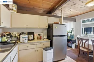1486 Marclair Dr, Concord, CA 94521 - Photo 17