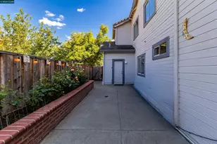 220 Valley Glen Ln, Martinez, CA 94553 - Photo 53