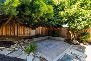 220 Valley Glen Ln, Martinez, CA 94553 - Photo 55