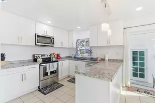 1382 Donna St, Novato, CA 94947 - Photo 11