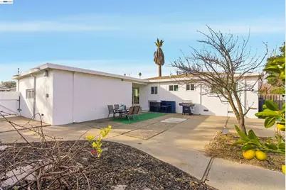 1382 Donna Street, Novato, CA 94947 - Photo 49