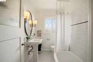 1655 38th St, Oakland, CA 94602 - Photo 23