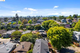 1655 38th St, Oakland, CA 94602 - Photo 37