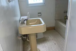 1626 104th Ave, Oakland, CA 94603 - Photo 3