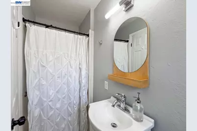168 Albatross Avenue, Livermore, CA 94550 - Photo 25
