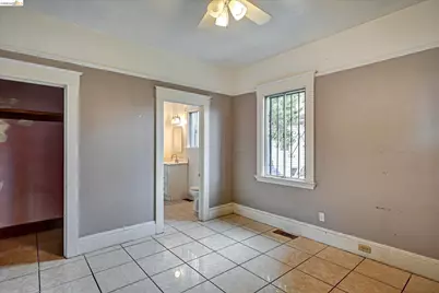 1437 56th Ave, Oakland, CA 94621 - Photo 9