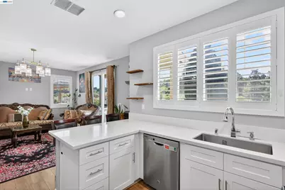 431 Colina Way, El Sobrante, CA 94803 - Photo 17