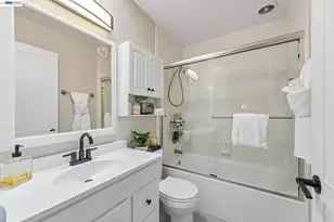 651 Moraga Rd, Moraga, CA 94556 - Photo 19