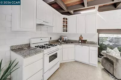 2122 Dunblane Ct, Walnut Creek, CA 94598 - Photo 35