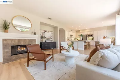 2700 Spindrift Ct, Hayward, CA 94545 - Photo 37