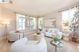 2700 Spindrift Ct, Hayward, CA 94545 - Photo 9
