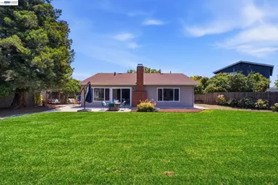 8123 Meadowlark Ct, Newark, CA 94560 - Photo 27