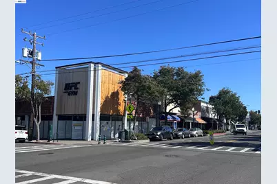 1526 Webster St, Alameda, CA 94501 - Photo 1