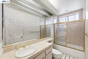720 Promontory Point Ln, Foster City, CA 94404 - Photo 37
