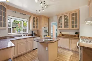 1134 Chatham Rd, Oakland, CA 94610 - Photo 9