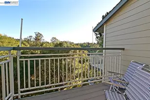 25105 Vista Greens Ct, Hayward, CA 94541 - Photo 17