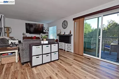 25105 Vista Greens Ct, Hayward, CA 94541 - Photo 3