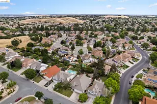 2433 Mimosa Way, Antioch, CA 94509 - Photo 7