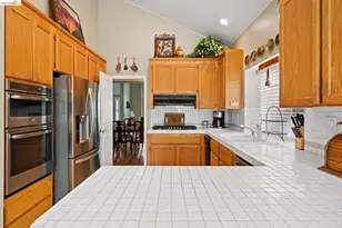 2433 Mimosa Way, Antioch, CA 94509 - Photo 33