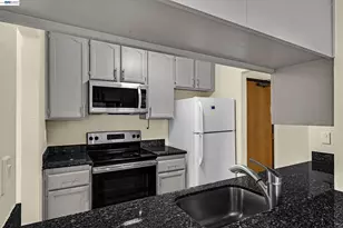 39931 Cedar, Newark, CA 94560 - Photo 11