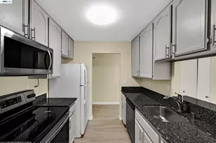 39931 Cedar, Newark, CA 94560 - Photo 9