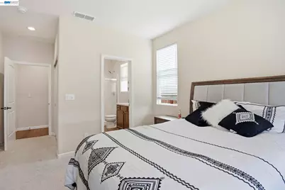 1798 St Croix Ct, Plumas Lake, CA 95961 - Photo 11