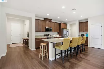 1798 St Croix Ct, Plumas Lake, CA 95961 - Photo 5
