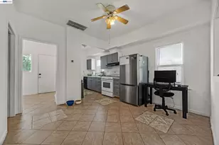 1010 4th St, Antioch, CA 94509 - Photo 17