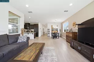 1671 Mulholland Dr, Lathrop, CA 95330 - Photo 11