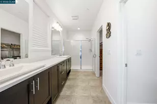 1671 Mulholland Dr, Lathrop, CA 95330 - Photo 31