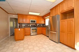 625 Winslow St, Crockett, CA 94525 - Photo 11