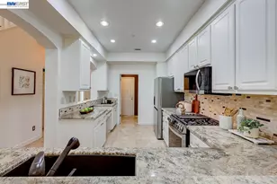 23158 Canyon Terrace Dr, Castro Valley, CA 94552 - Photo 9