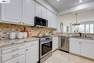 23158 Canyon Terrace Dr, Castro Valley, CA 94552 - Photo 19