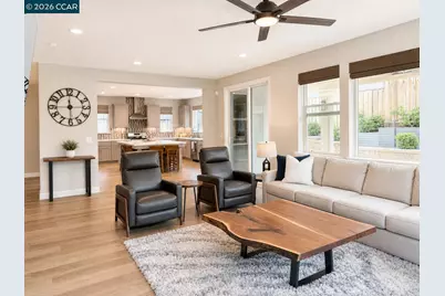 725 Frazier Dr, Oakley, CA 94561 - Photo 25