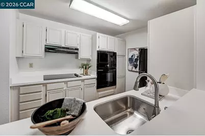 1860 Tice Creek Dr #1119, Walnut Creek, CA 94595 - Photo 3