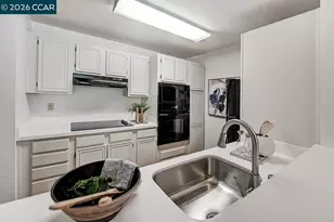 1860 Tice Creek Dr, Walnut Creek, CA 94595 - Photo 3